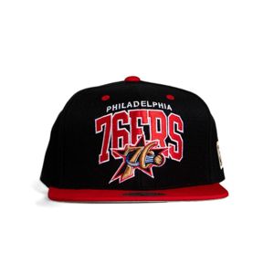Mitchell & Ness cap snapback Philadelphia 76ers black/red HWC Team Arch Snapback