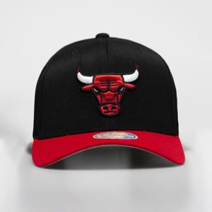 Mitchell & Ness snapback Chicago Bulls black / red 2 Tone 110