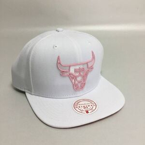 Mitchell & Ness snapback Chicago Bulls Summer Suede Snapback white